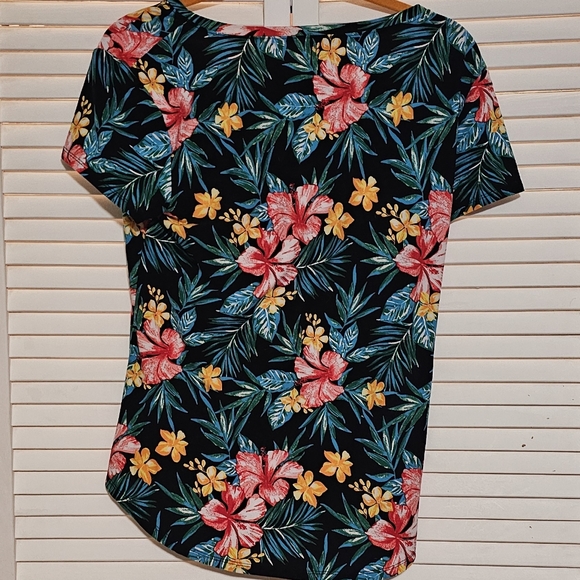 NOBO No-Boundaries Floral Orchid Blouse Size Large - Picture 4 of 5